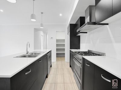 20 Eleanor Close, Hamlyn Terrace