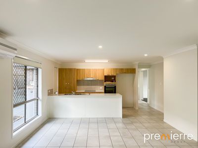 24 Sunnygold Street, Collingwood Park