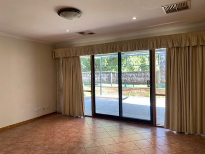 86 Farnham Road, Ashford