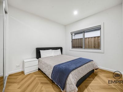 21 Heifer Avenue, Clyde North