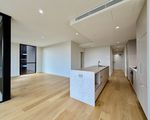 502 / 137 Anzac Parade, Kensington