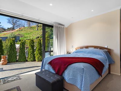 221 The Ridgeway, Stoke
