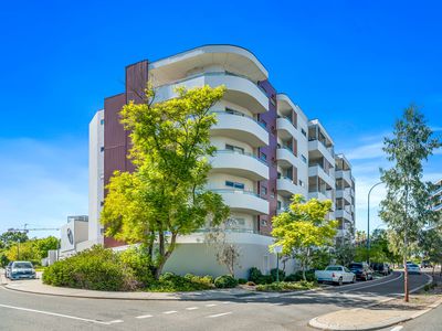 4 / 2 Rowe Avenue, Rivervale