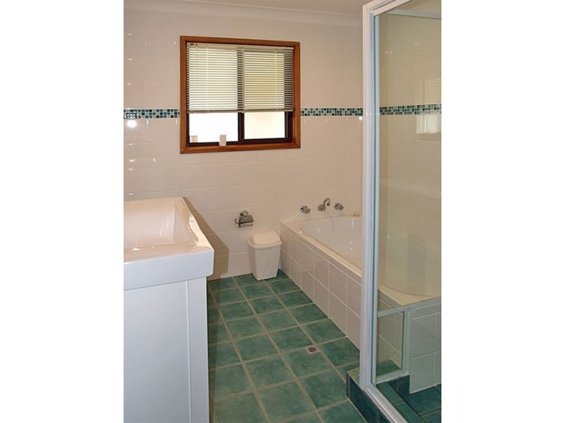 60 Lyra Drive, Lake Tabourie