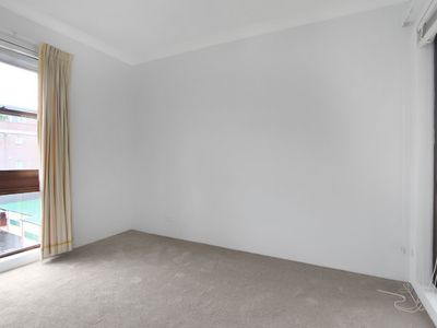 12 / 7 Mcmillan Avenue, Sandringham