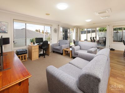 2 OLSEN PLACE, Baranduda
