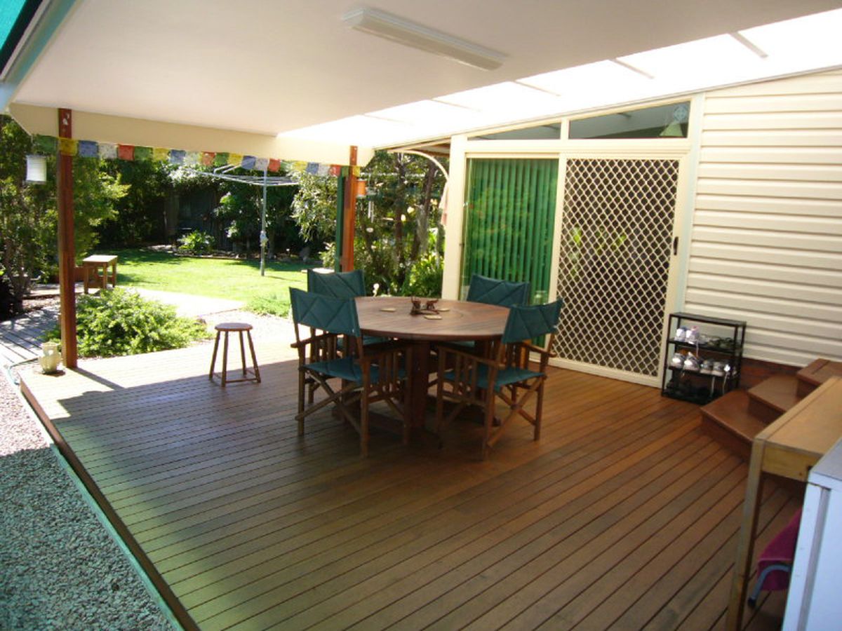 Lemon Tree Passage, Lemon Tree Passage - Thumbnail 6
