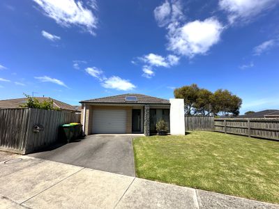 8 Cherlin Drive, Warrnambool