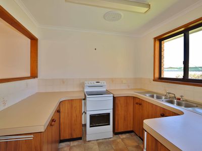 1 / 12 Barclay Street, Eden