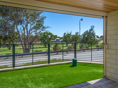 16 Bunker Crescent, Yanchep