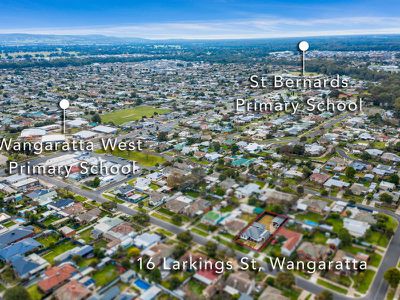 16 Larkings Street, Wangaratta