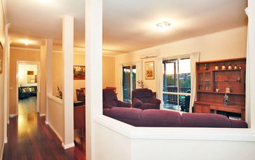 6 Aidens Way, Beaconsfield