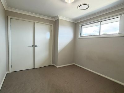 50 Lowndes Drive, Oran Park