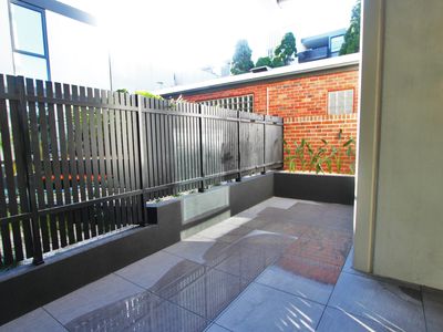 G02 / 80 Carlisle Street, St Kilda