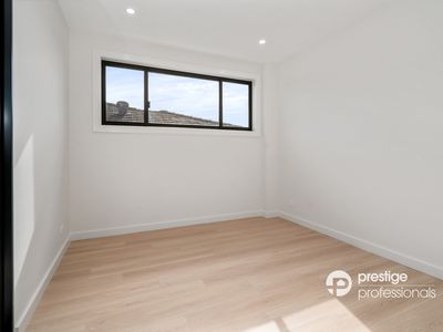 6C Lucas Avenue, Moorebank