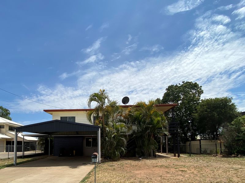 51 Cuthbert Street, Moranbah