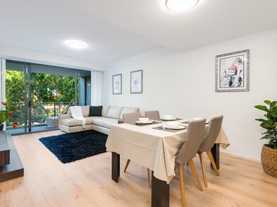2206 / 184  Grey Street, South Brisbane