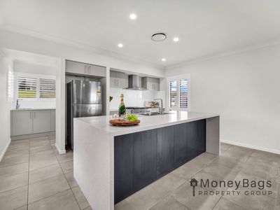 196-198 Townsvale Drive, Woodhill