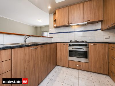 10 / 2 Mayfair Street, West Perth
