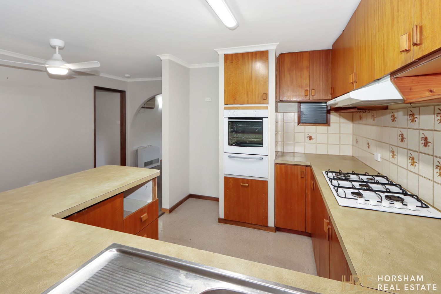 21A Bradshaw Street, Horsham