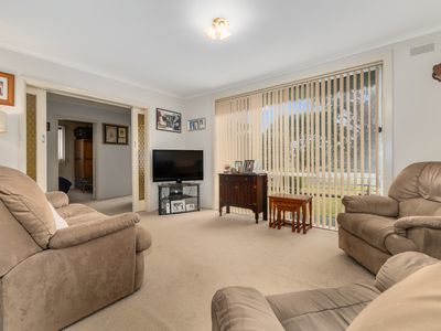 70 Ashleigh Avenue, Frankston