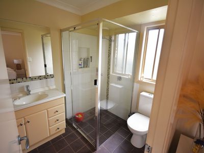16 Javea Close, Dubbo