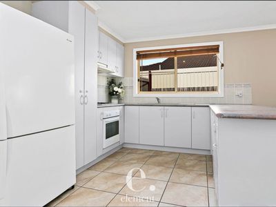 52 Homestead Drive, St Albans Park