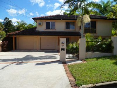 16 Clarinda Avenue, Springwood