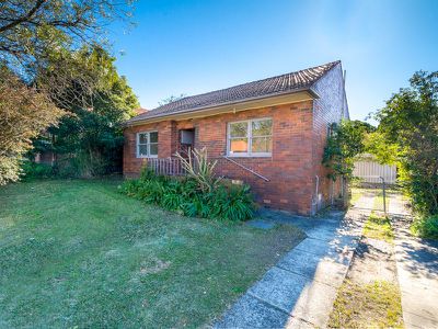 34 Simmons Road, Kingsgrove
