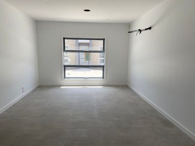 8 / 5 Helms Street, Newcomb