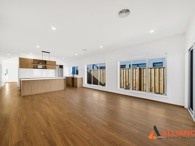 8 Floribunda Road, Tarneit