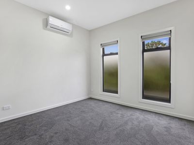 5/8 Hibiscus Court, Heidelberg West