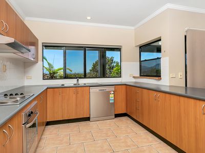 2 Jumna Close, Bentley Park