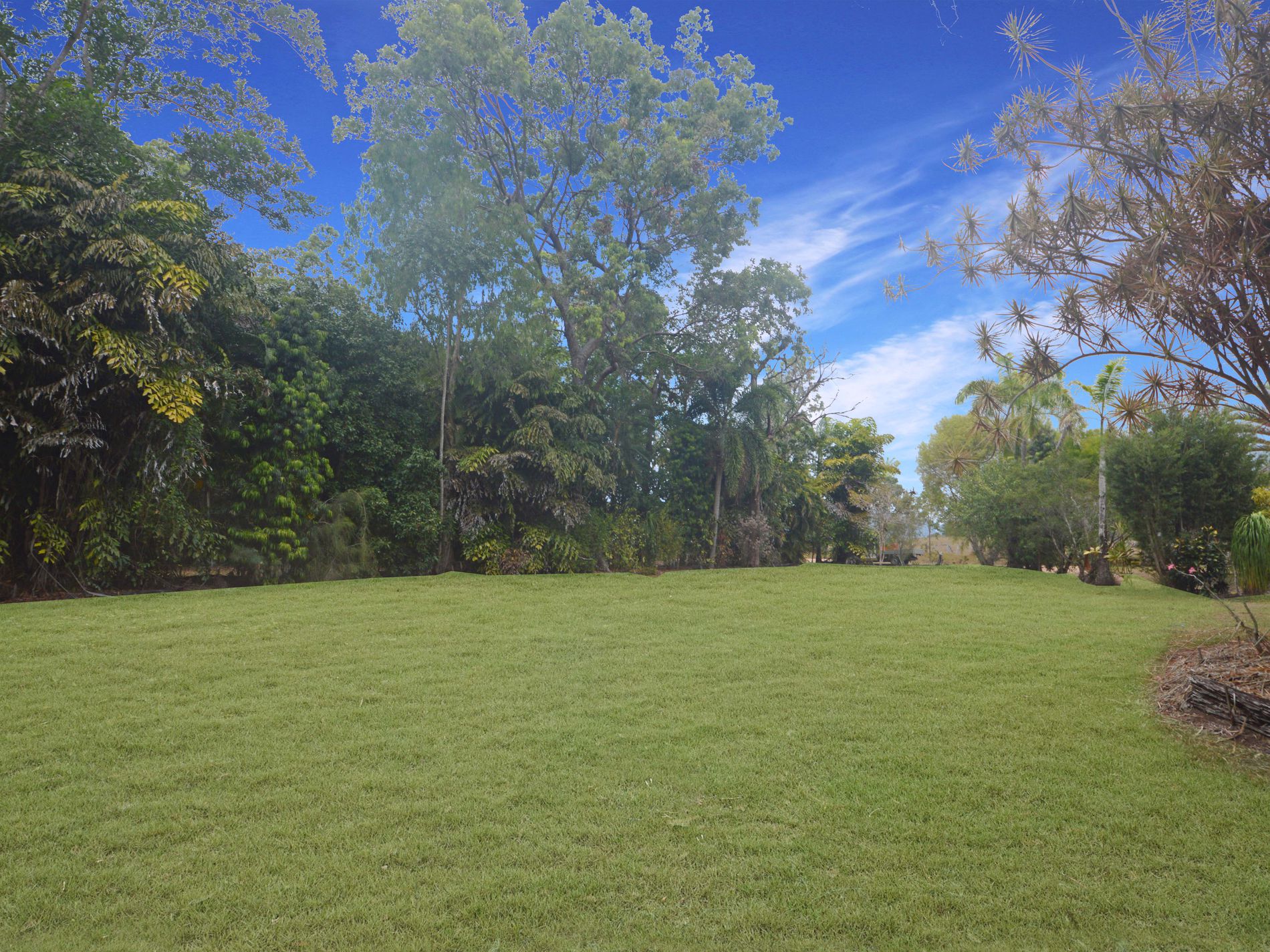 216 LILY CREEK ROAD, Cardwell