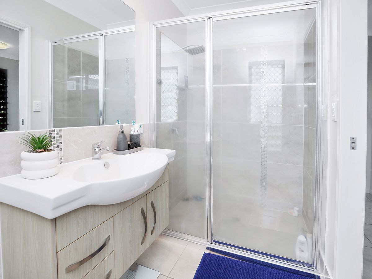 38 Jannina Drive, Atherton