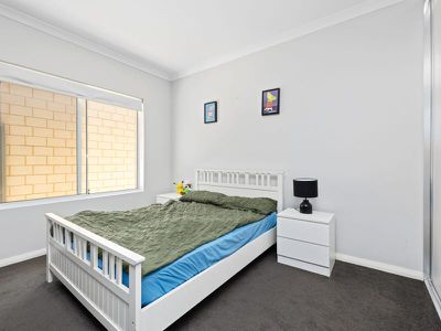 12 Bate Close, Piara Waters