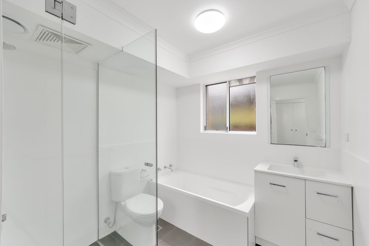 4 / 23-27 Hills Street, Gosford