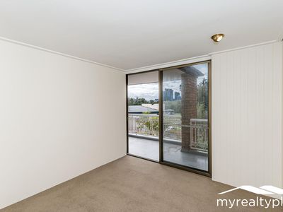 22 / 5 Melville Place, South Perth