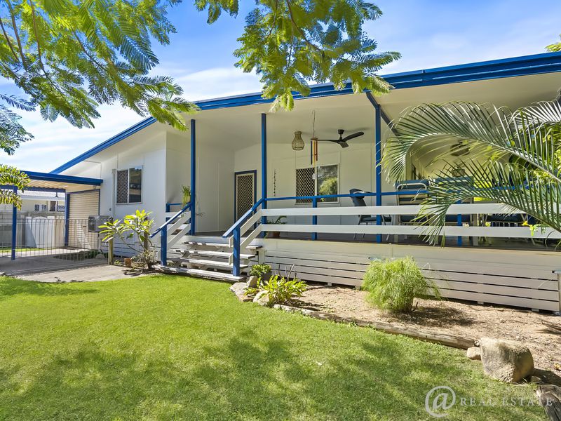 1019 Scenic Highway, Kinka Beach