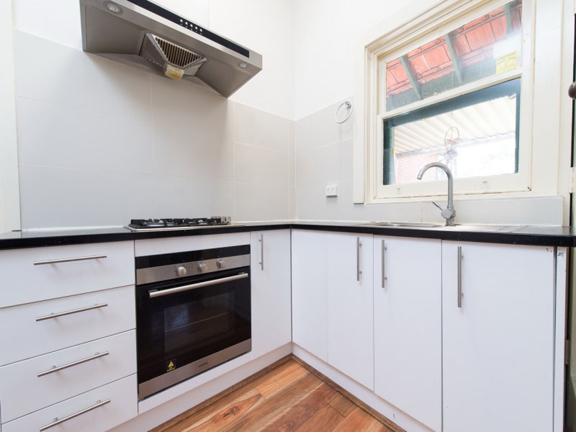 155 Sixth Avenue, Royston Park
