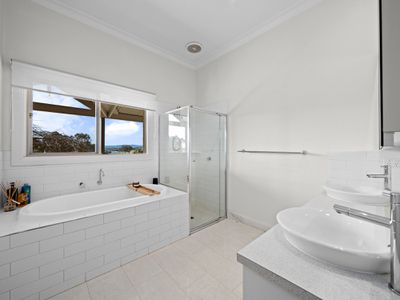 29 Monkey Gully Road, Mansfield