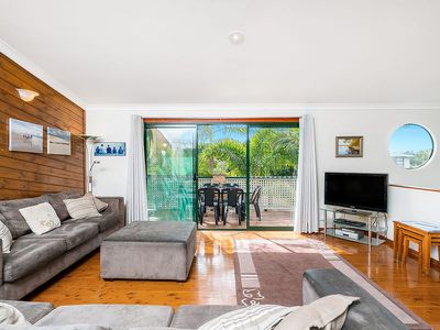 22 Rangal Road, Ocean Shores