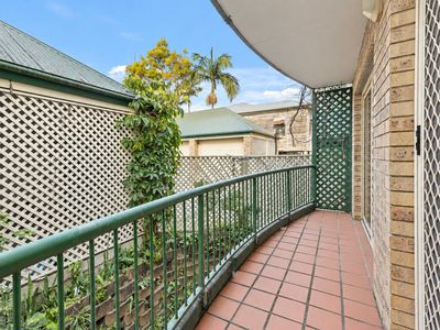 4 / 12 McGregor Avenue, Lutwyche