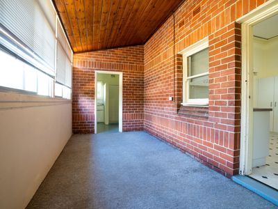 634 KIEWA STREET, Albury