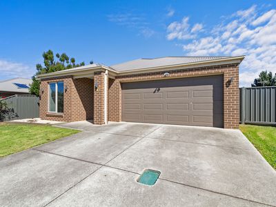 12 Relph Avenue, Sale