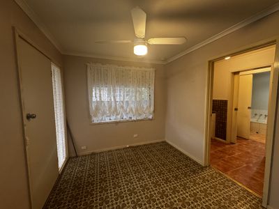 12 Sunbury Road, Shepparton