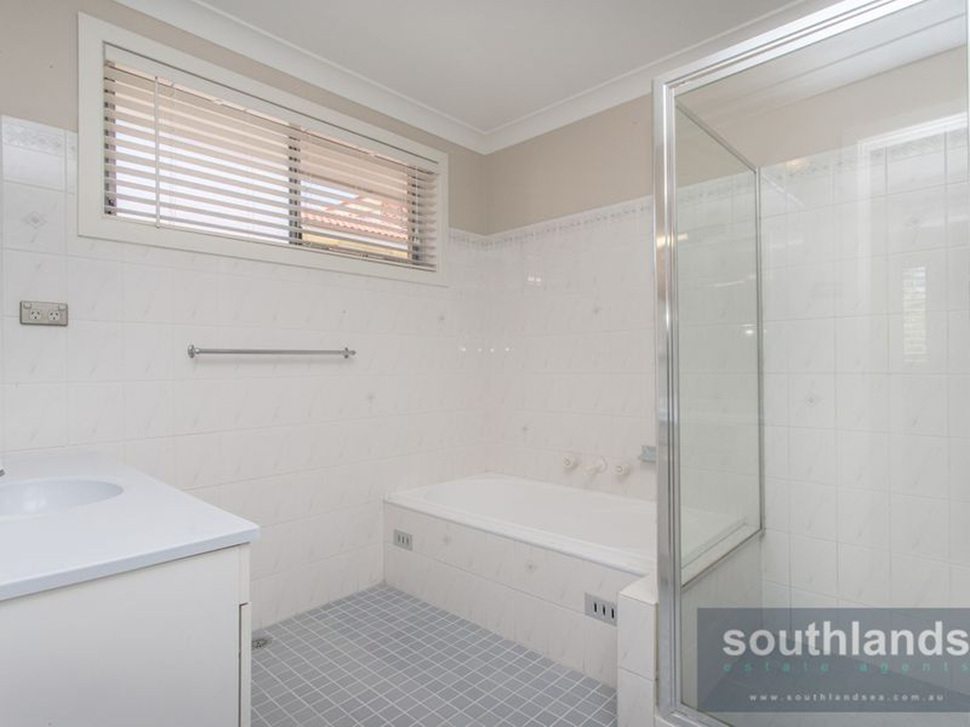 2 Camelot Drive, CRANEBROOK
