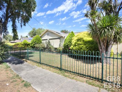 9 Circle Drive North, Cranbourne