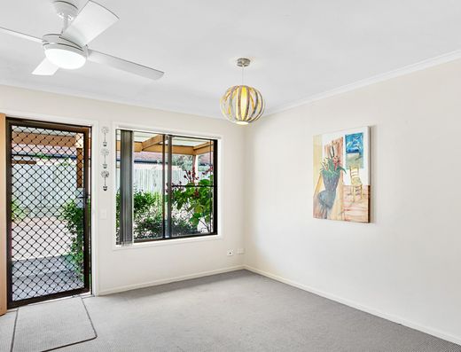 One Bedroom unit in Over 50's Village image 4