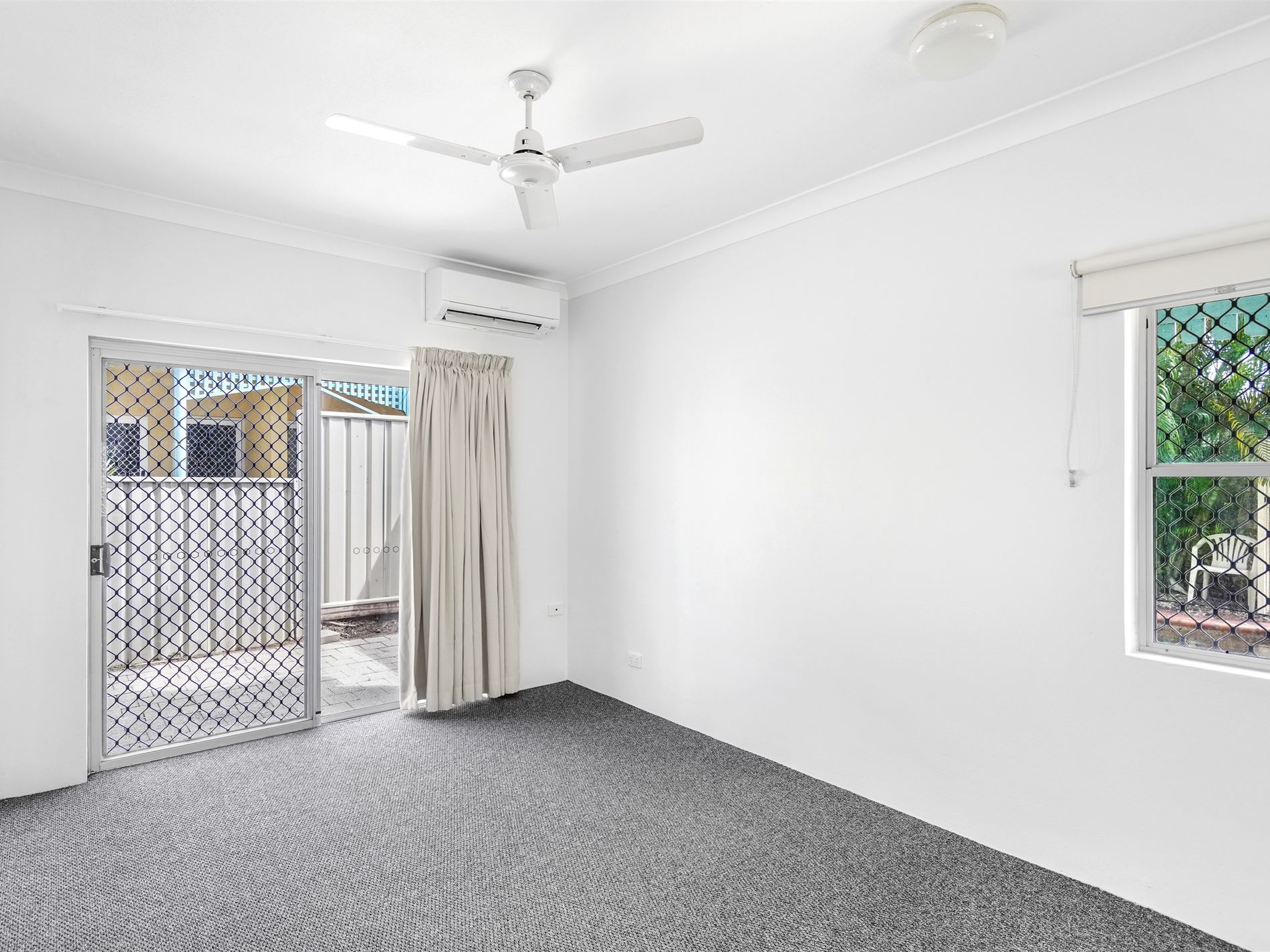 1 / 25 Balaclava Road, Earlville